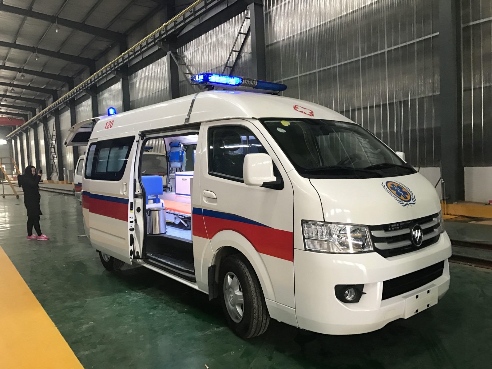 博尔塔拉救护车转院